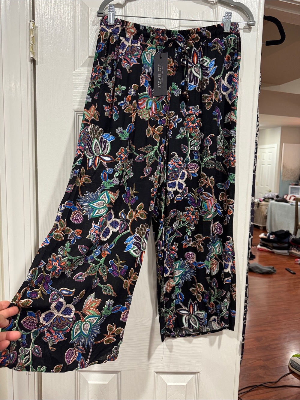 NWT Rachel Zoe Black Wide-Leg Floral Print Pants “32 from wait to bottom length